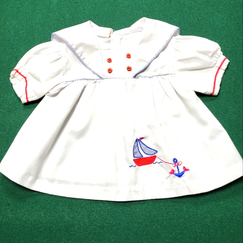 Vintage sailor embrodiered blouse